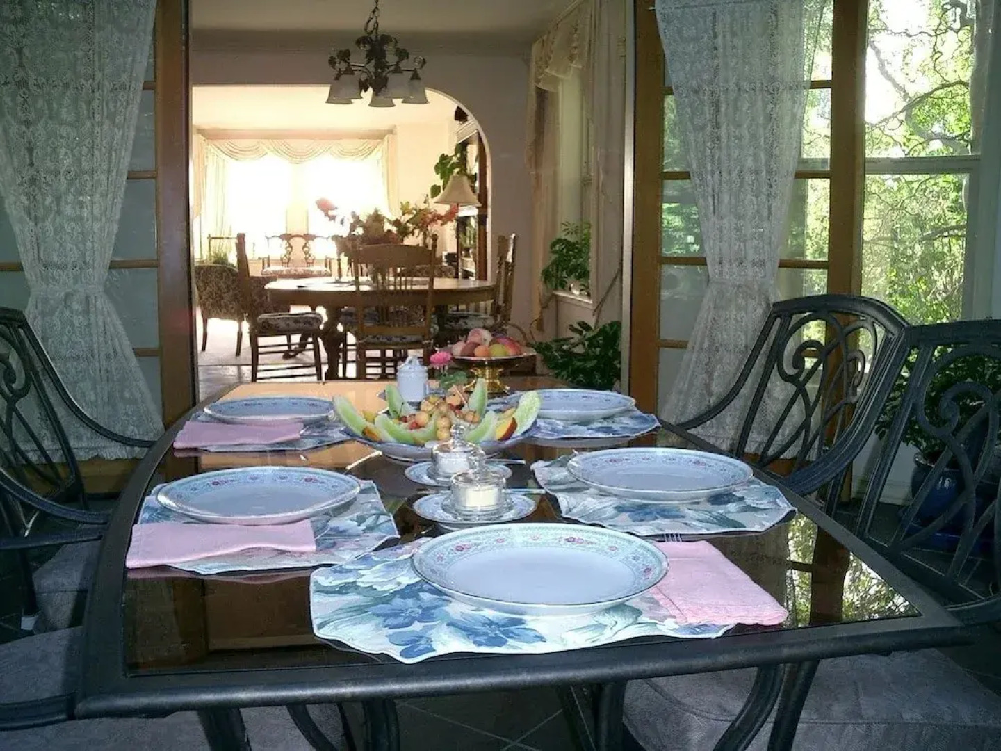 Hubers INN Port Townsend