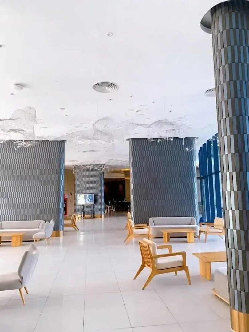 The Sea View Cam Ranh