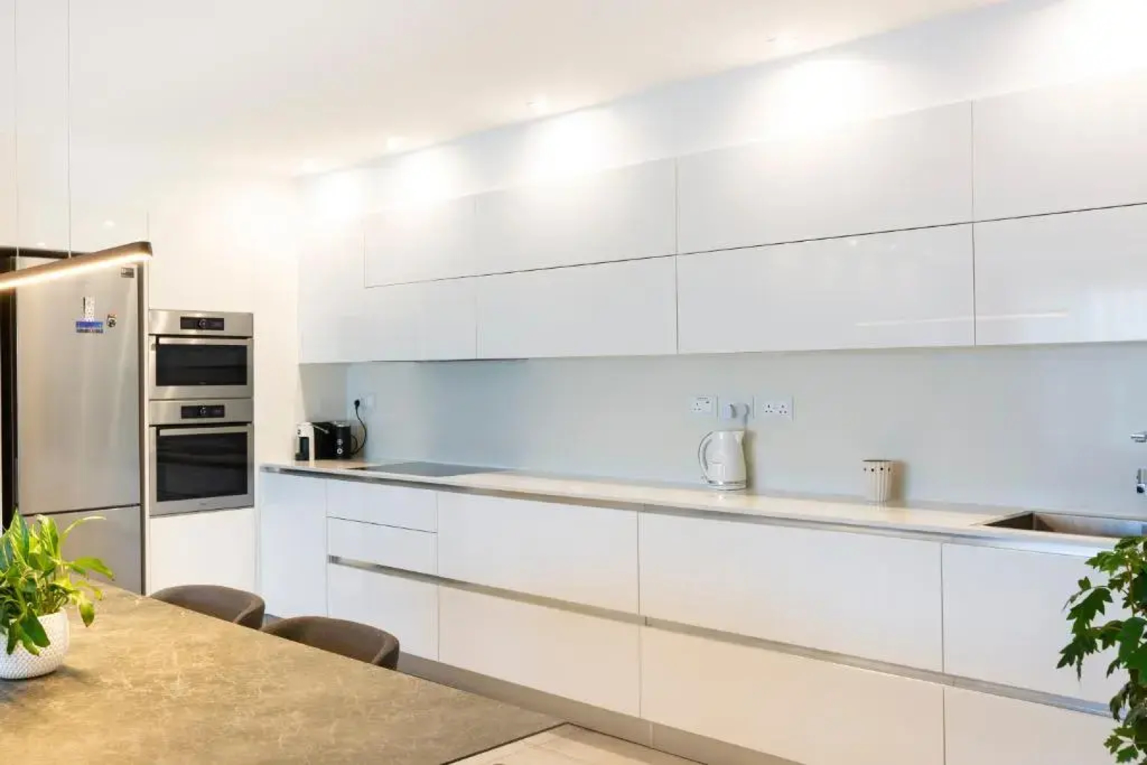 NGH12 - Lovely, spacious 2 bedroom apartment.