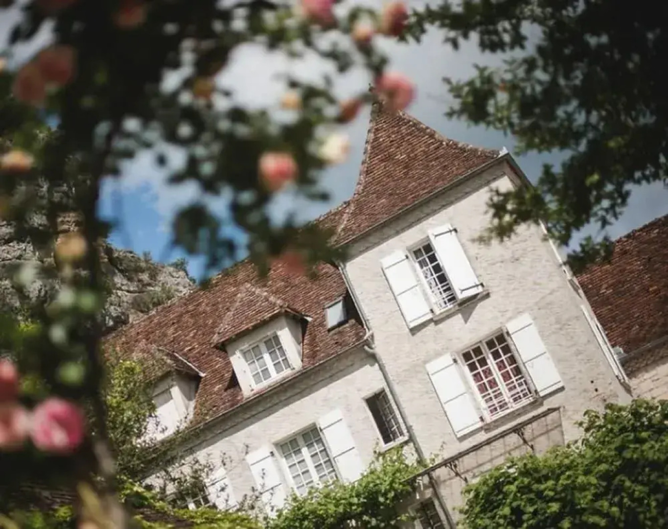 Logis Hôtel Domaine les Falaises