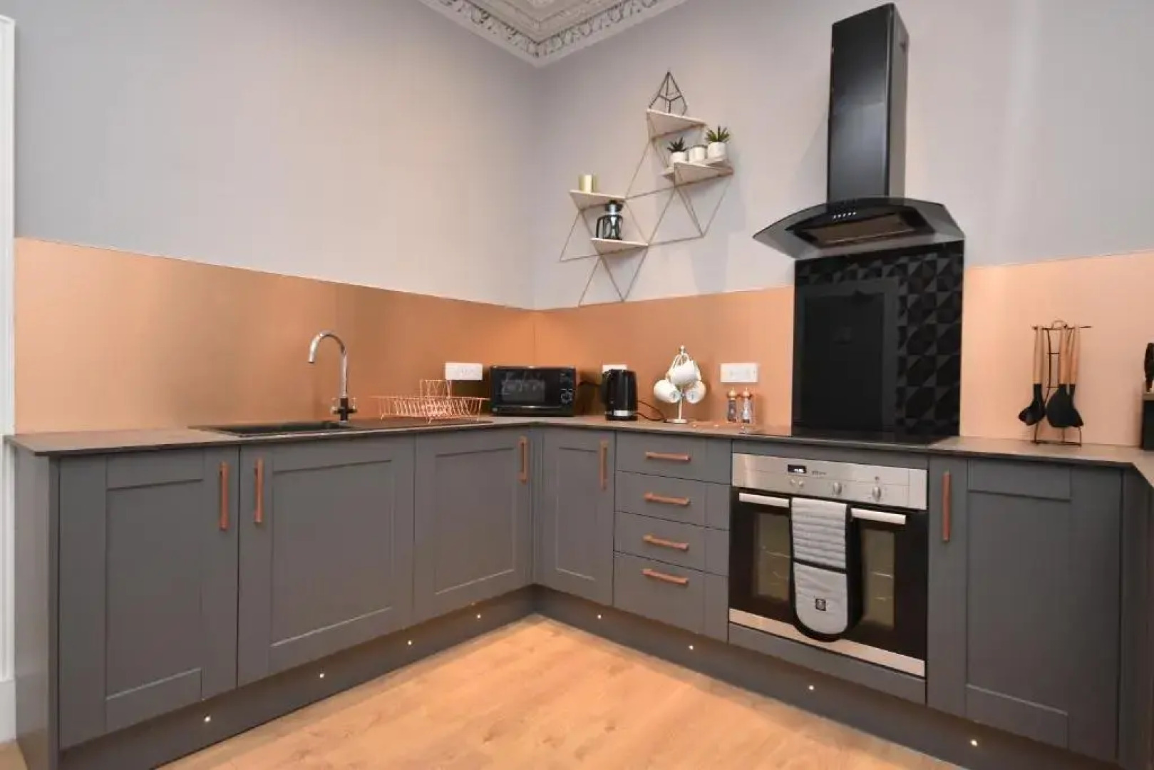 Signature Apartments