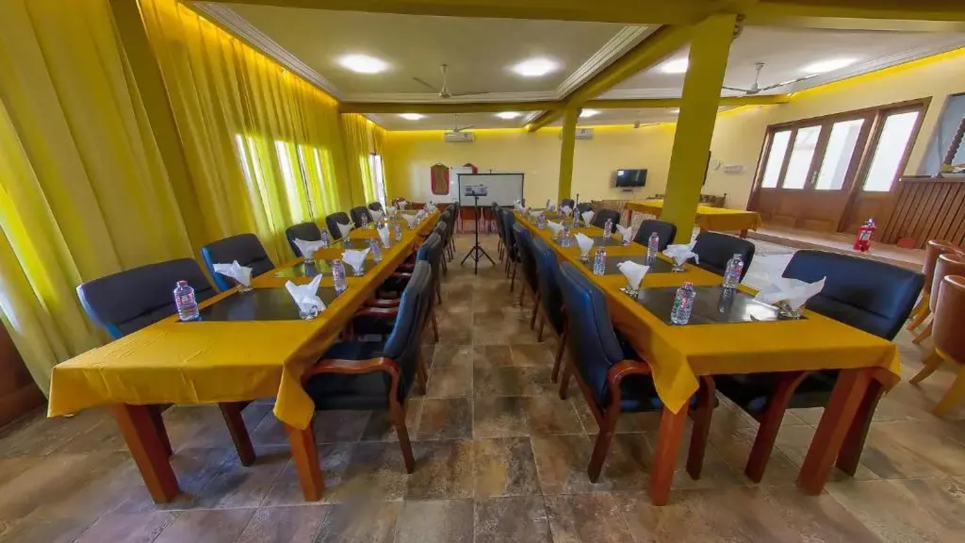 Golden Hill Parker Hotel