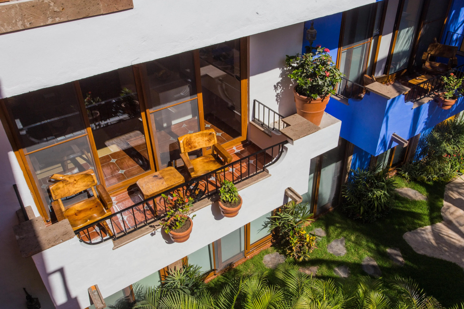 Casa Lotería -Pueblito Sayulita- Colorful, Family and Relax Experience with Private Parking and Pool