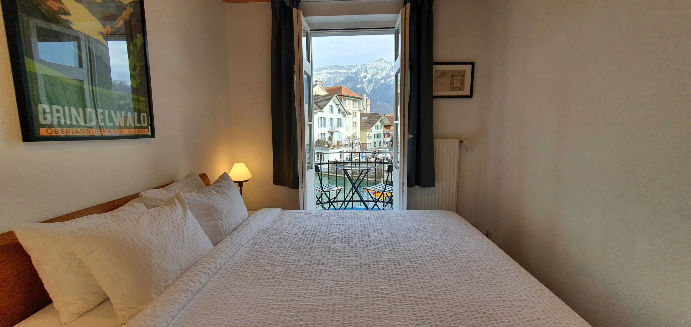 The Aarburg Hotel & Café