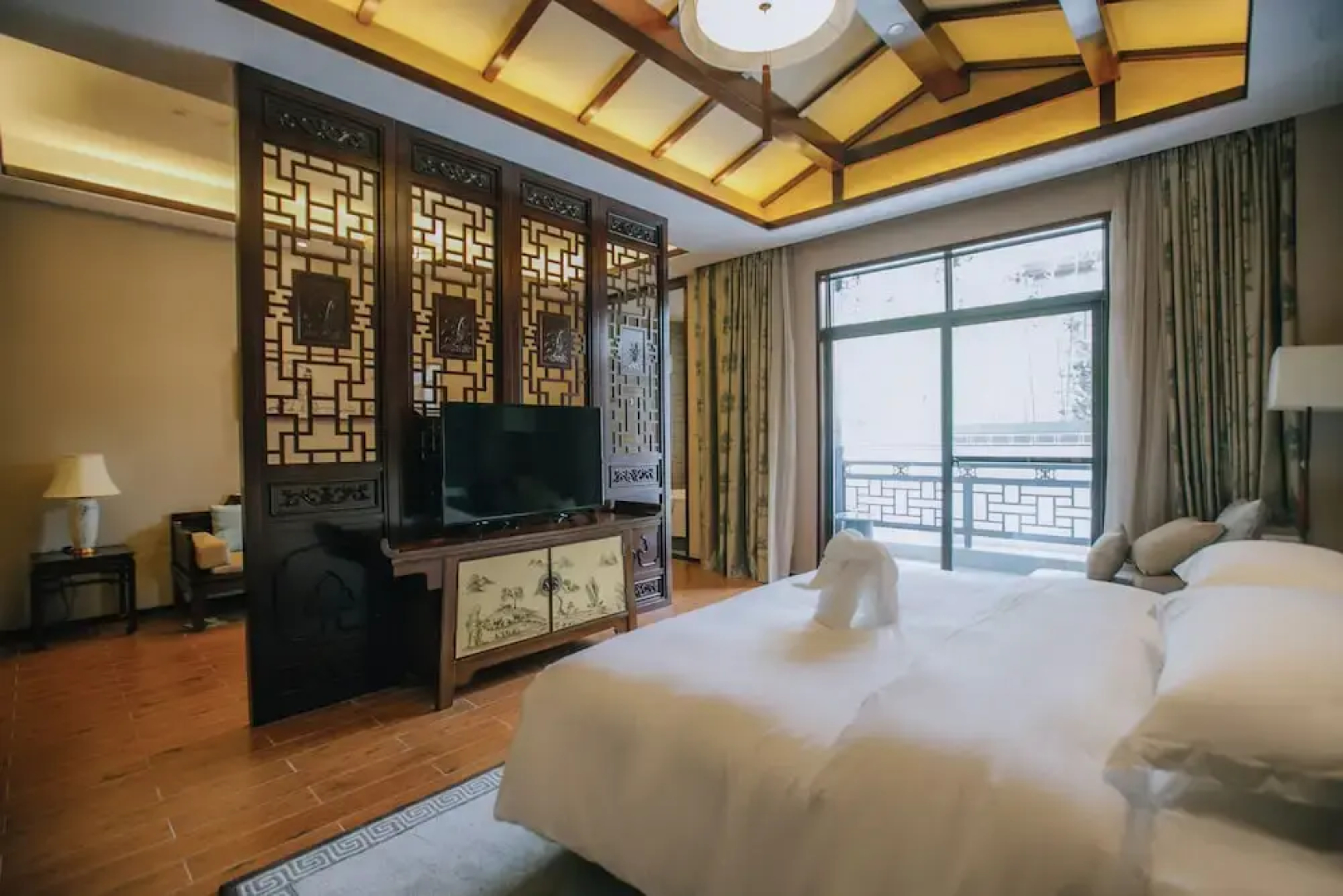 Xinhualian Lv Xin Gu Hotel
