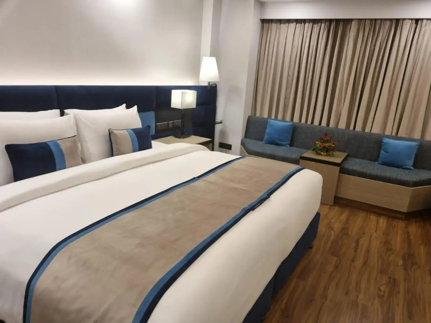 The Piccadily Lucknow