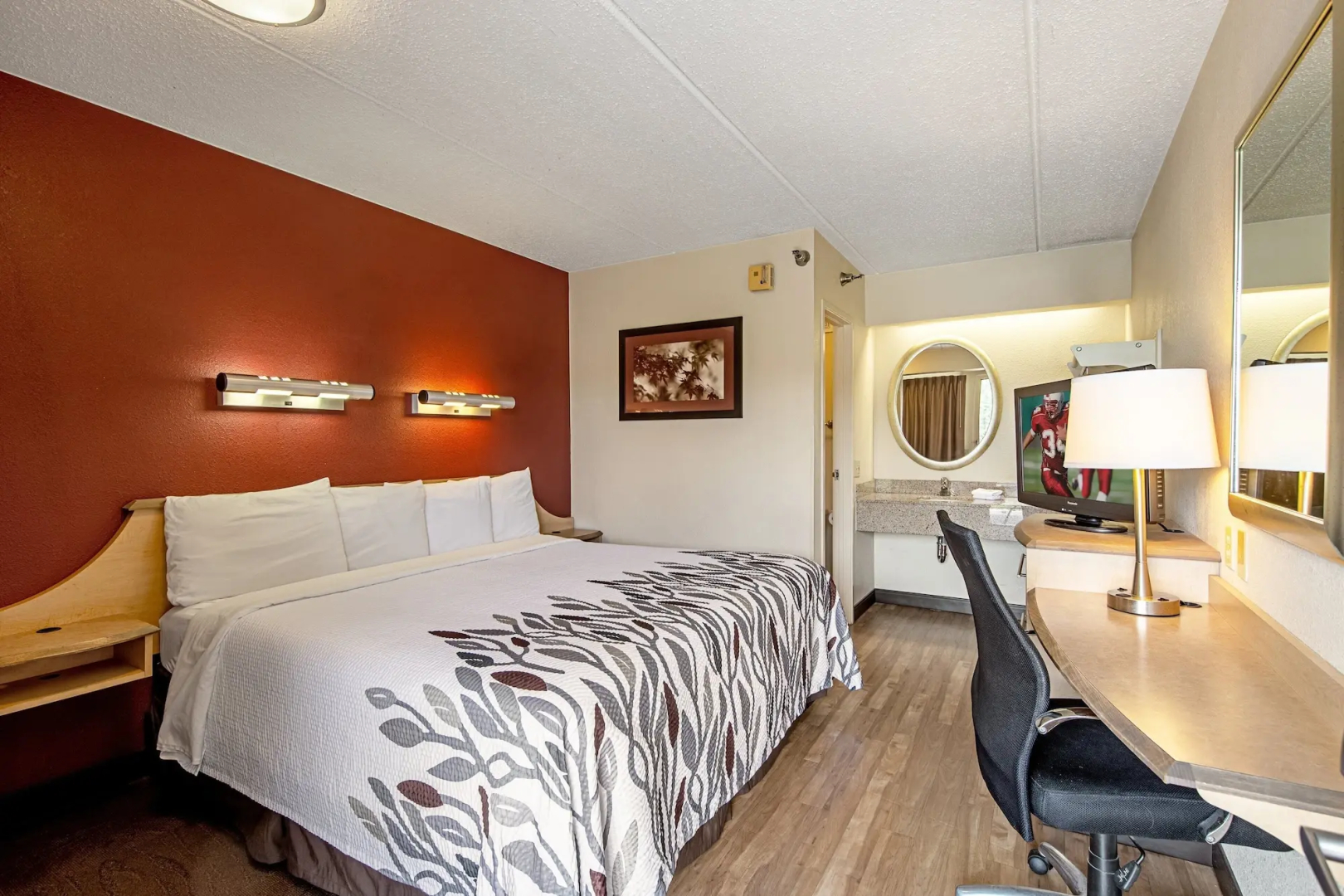 Red Roof Inn Rockford East – Casino District
