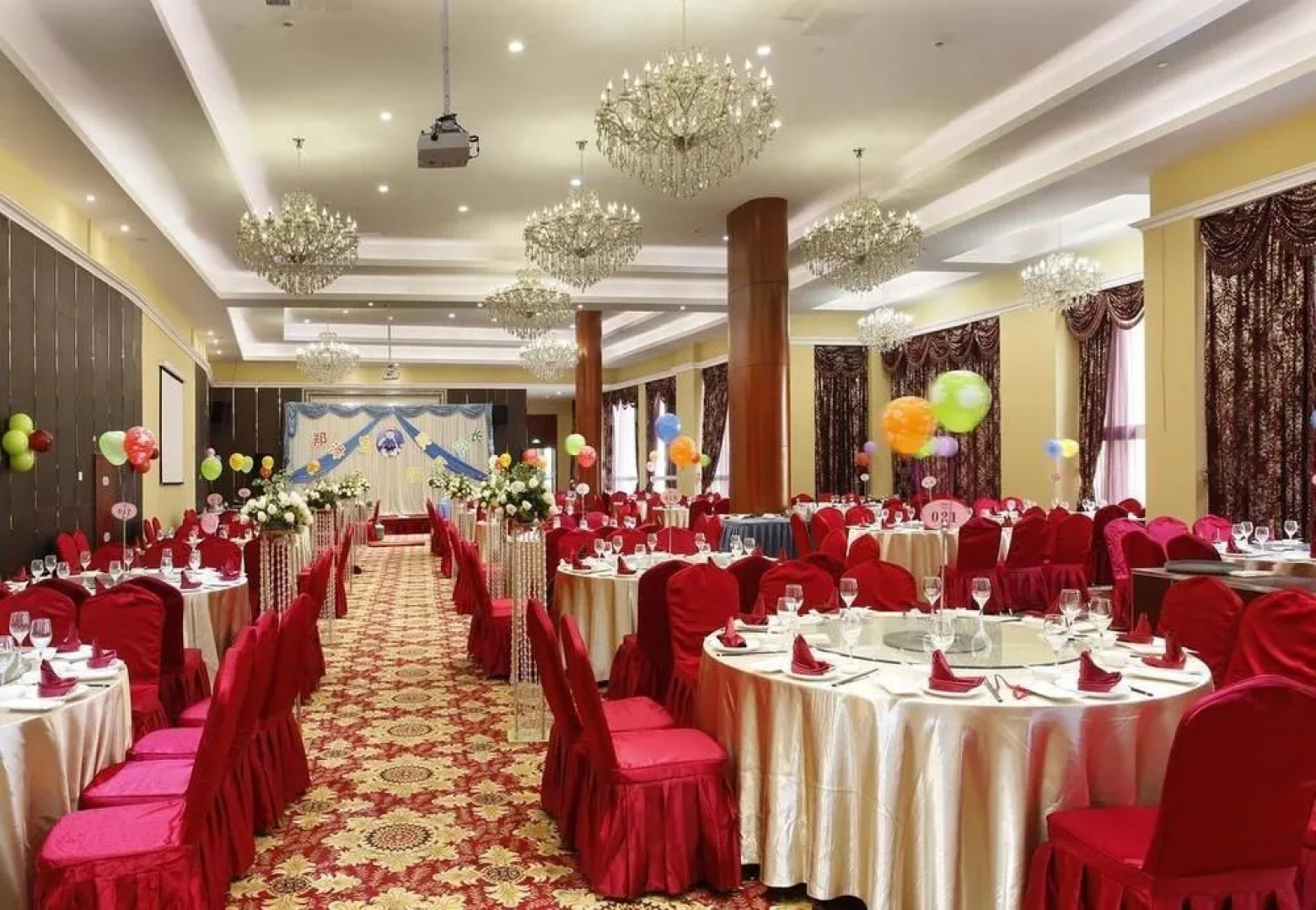 Heroicness Intercontinental Hotel