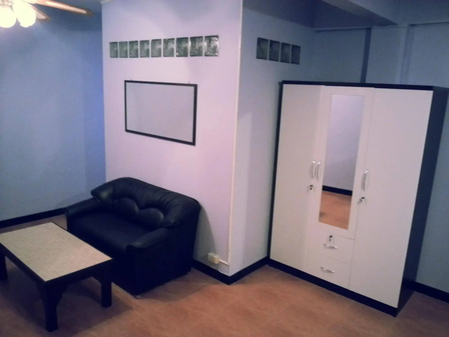 OYO 963 Sunshine Guesthouse