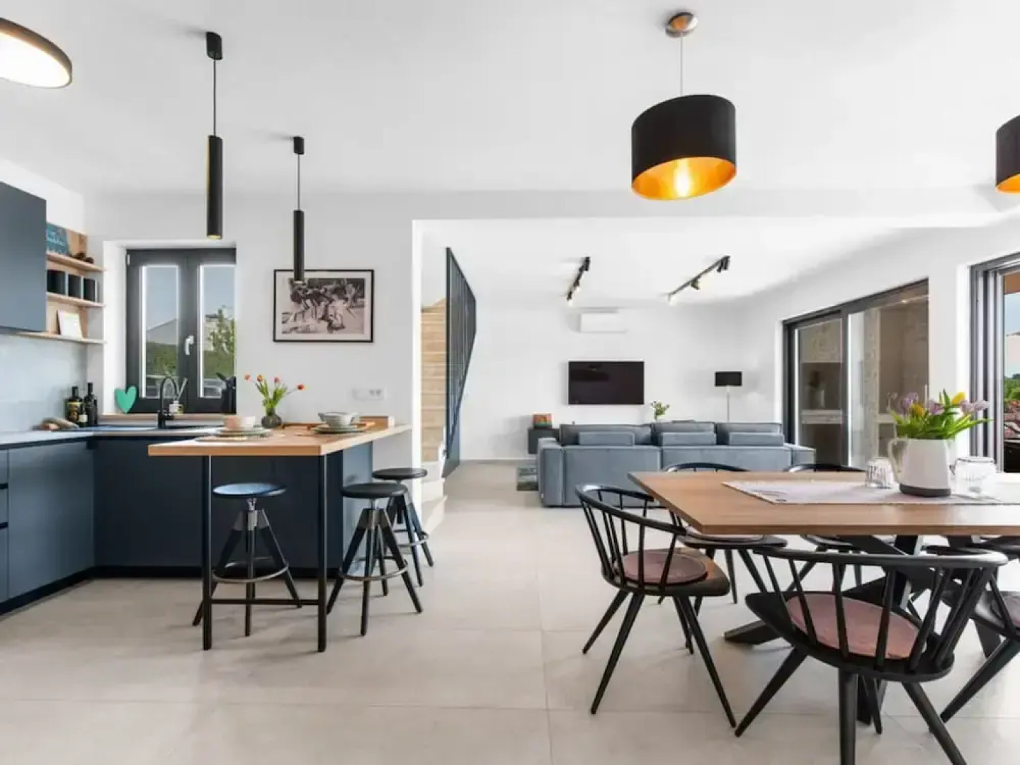 Villa Mahalo Modern Retreat