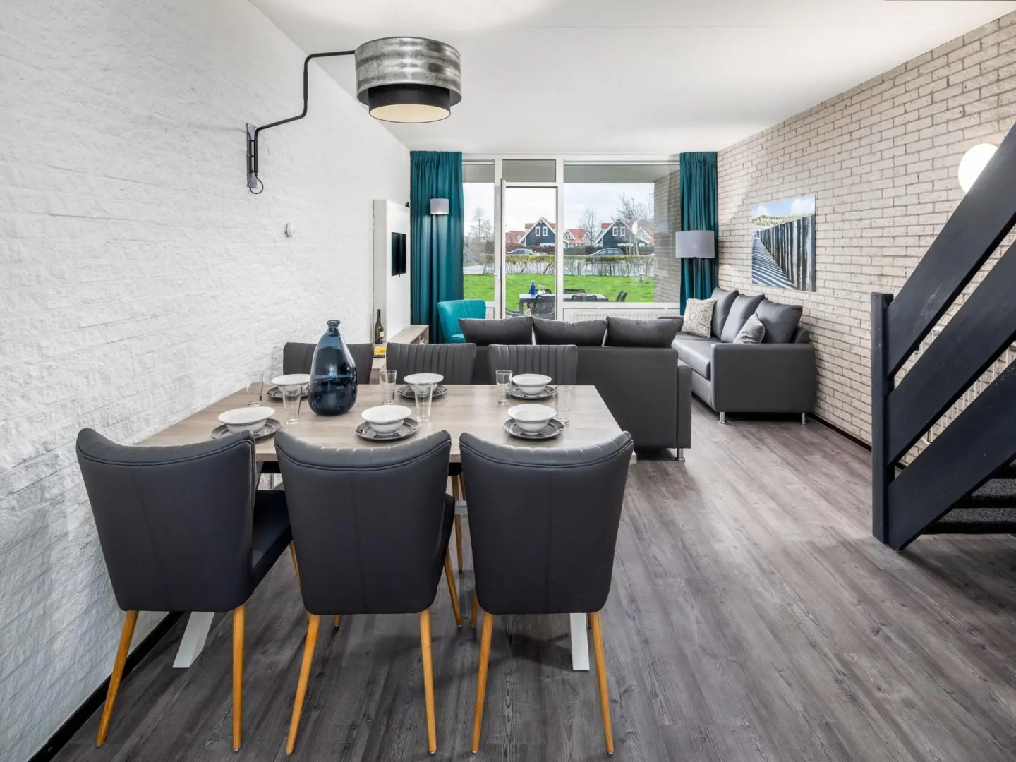 Restyled apartment with dishwasher, near Grevelingen Lake