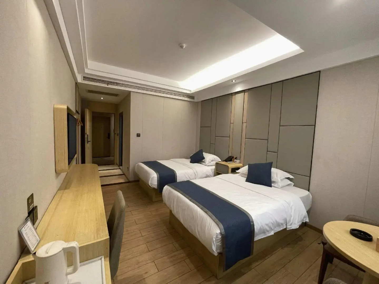 Huaihua Chenlong Mini Hotel (Hongxingqiao Branch)