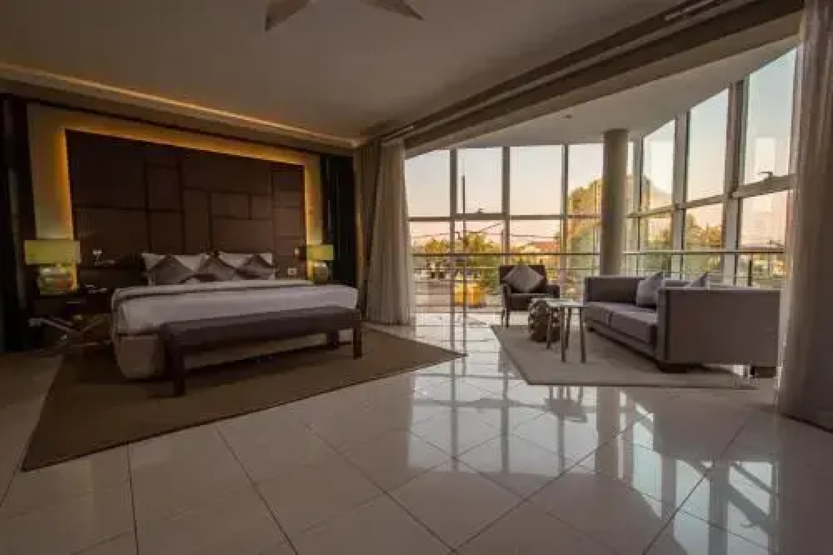 Hotel Milenio