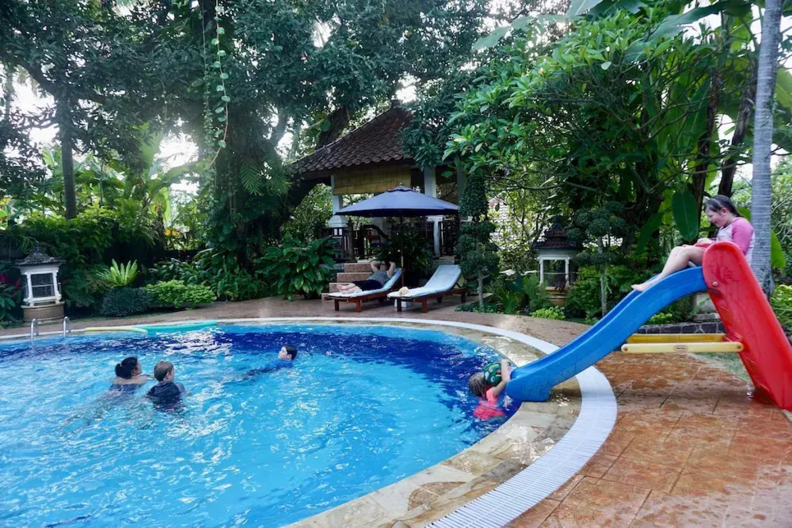 Gunung Paradis Retreat