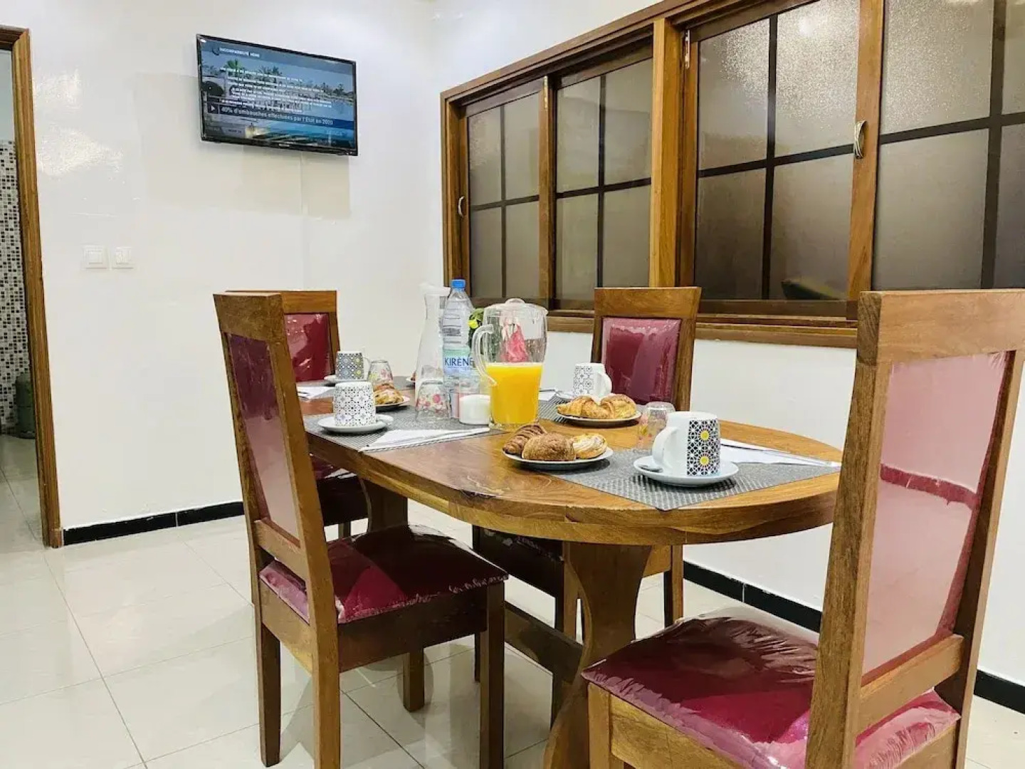 Mam Lovely 2-bed Apartment in Dakar-almadies