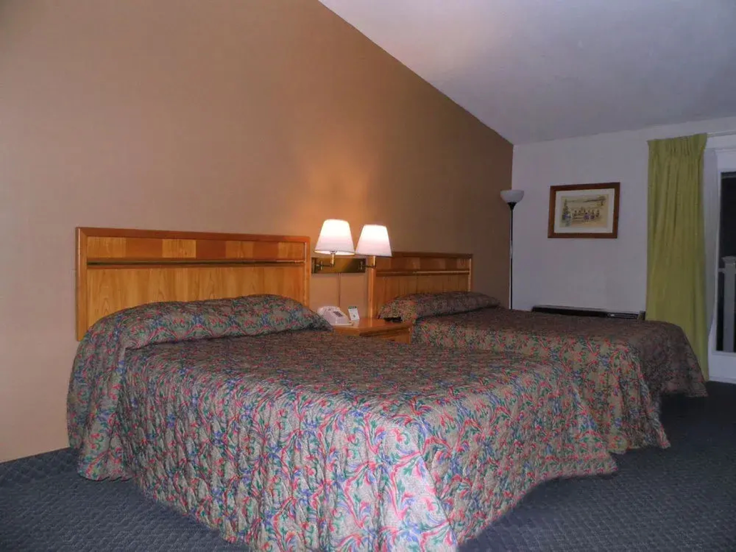 Bradford Inn And Suites
