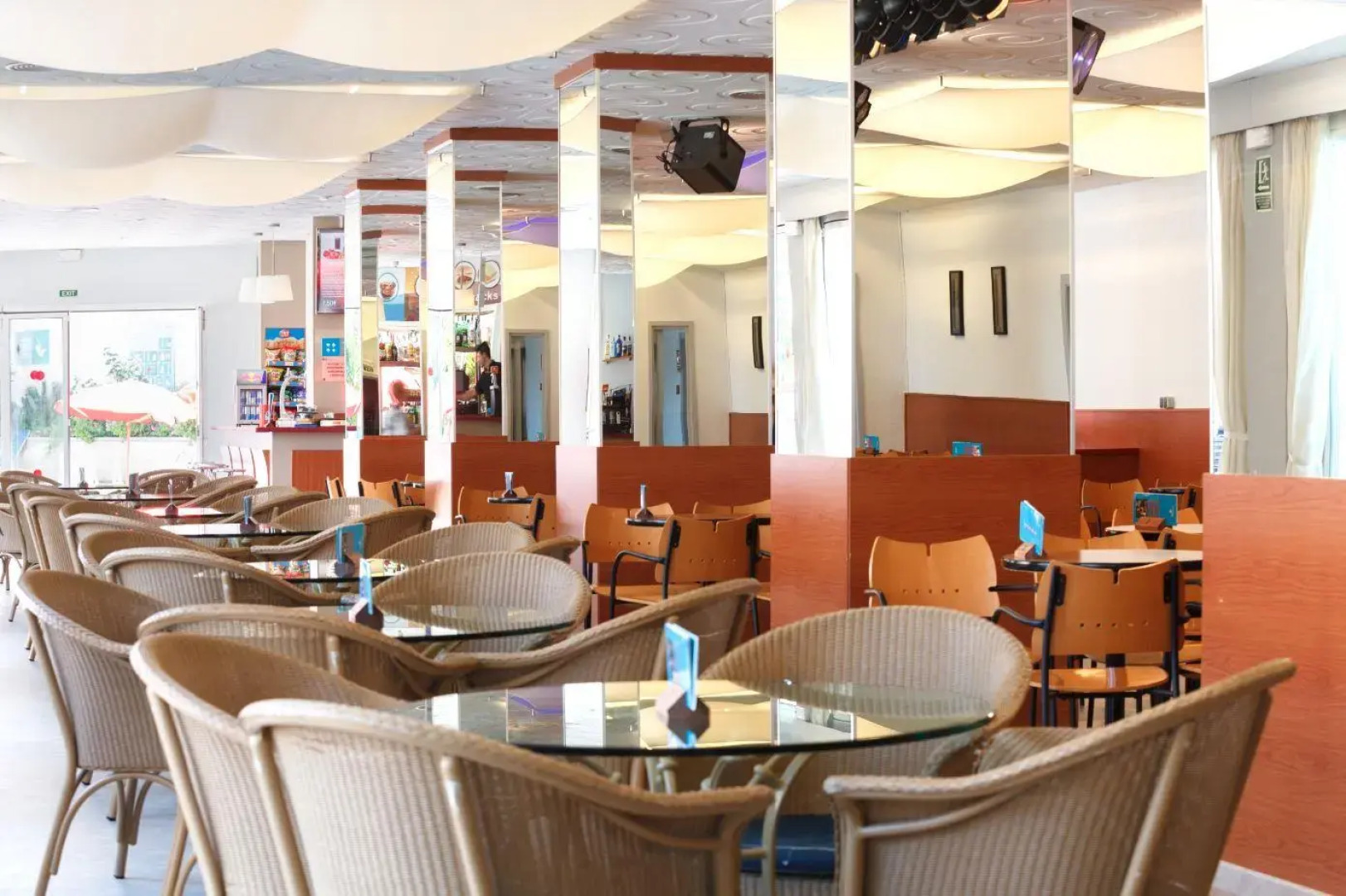 Hotel Serhs Oasis Park