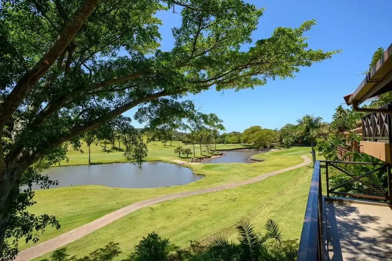 San Lameer Villa Rentals 1932