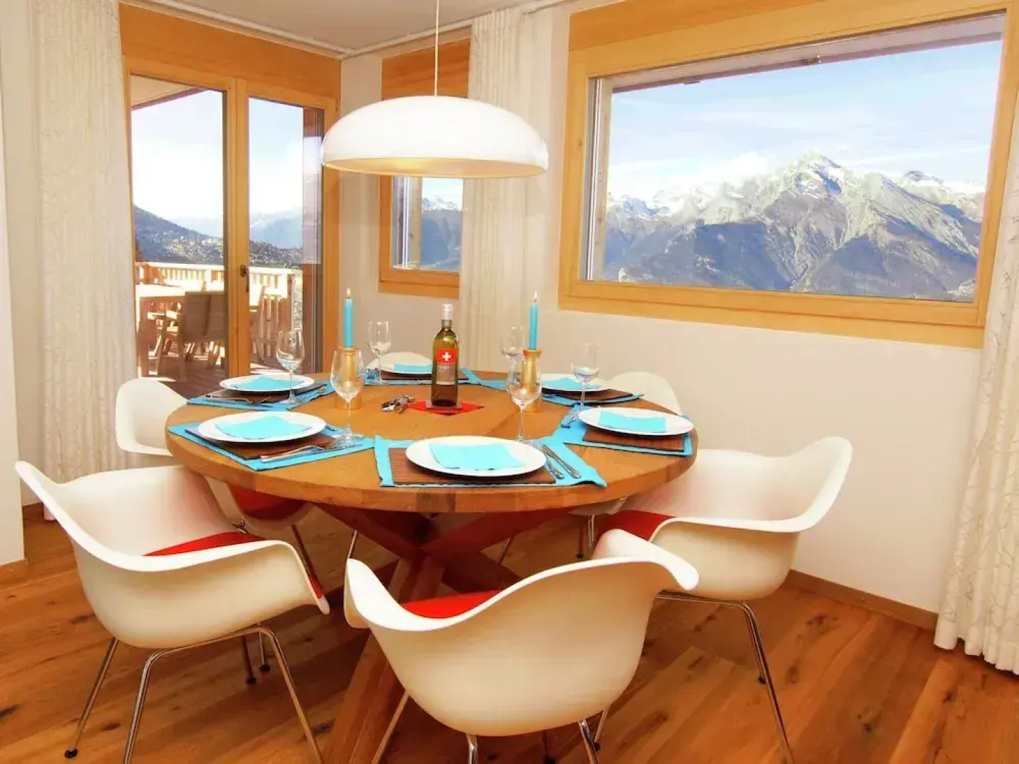 Luxury Apartment with Hot Tub in Veysonnaz