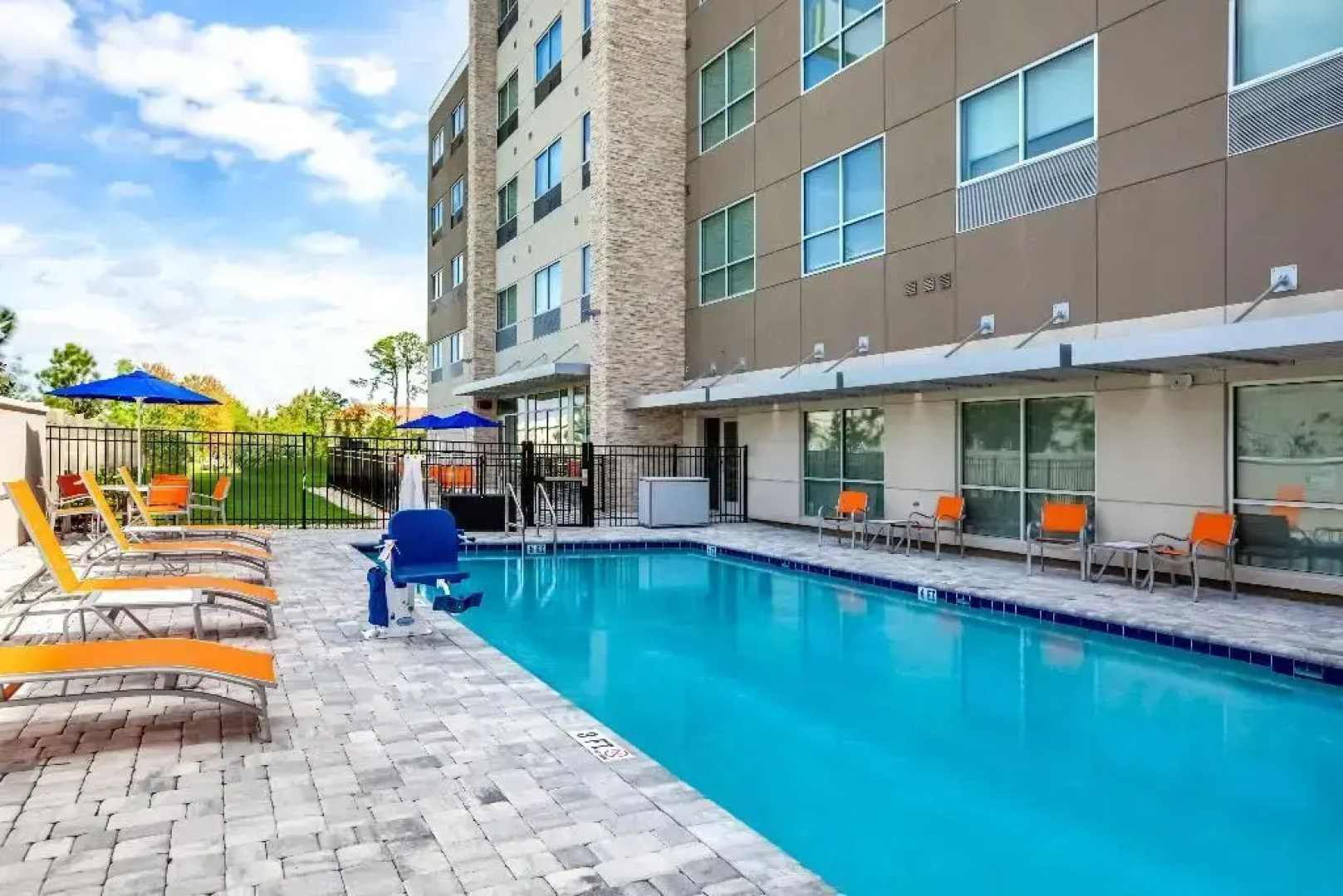 Holiday Inn Express & Suites Sanford- Lake Mary by IHG
