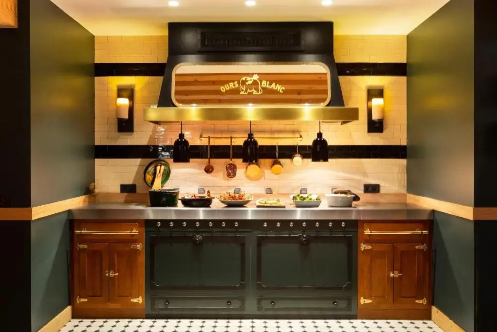 Ours Blanc Hotel & Spa