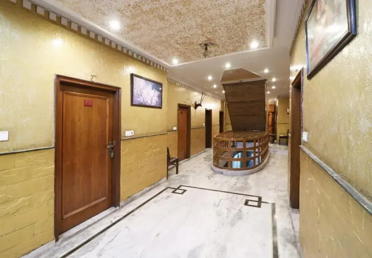 Pooja Hotel By OYO Rooms