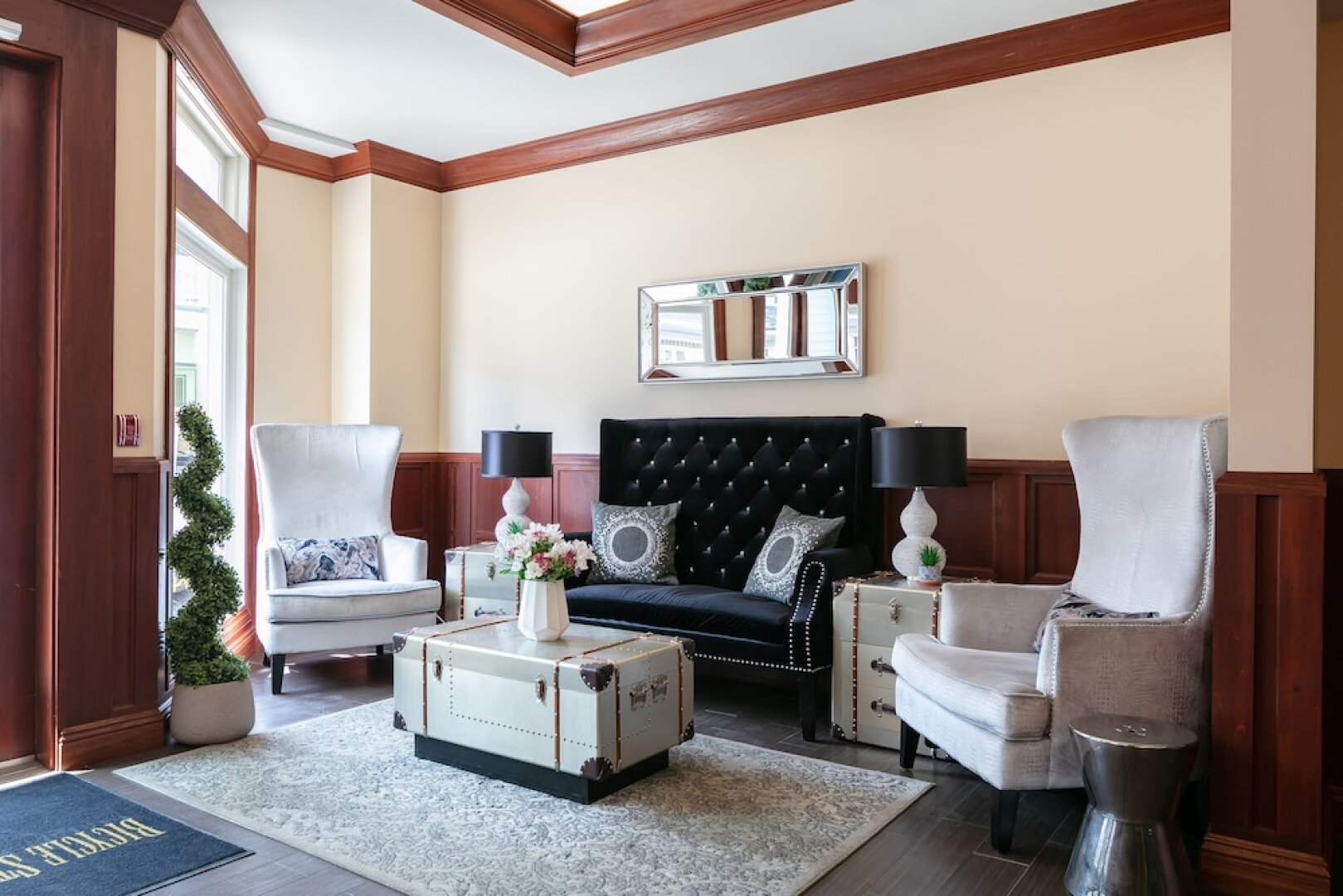 Bicycle Street Inn and Suites