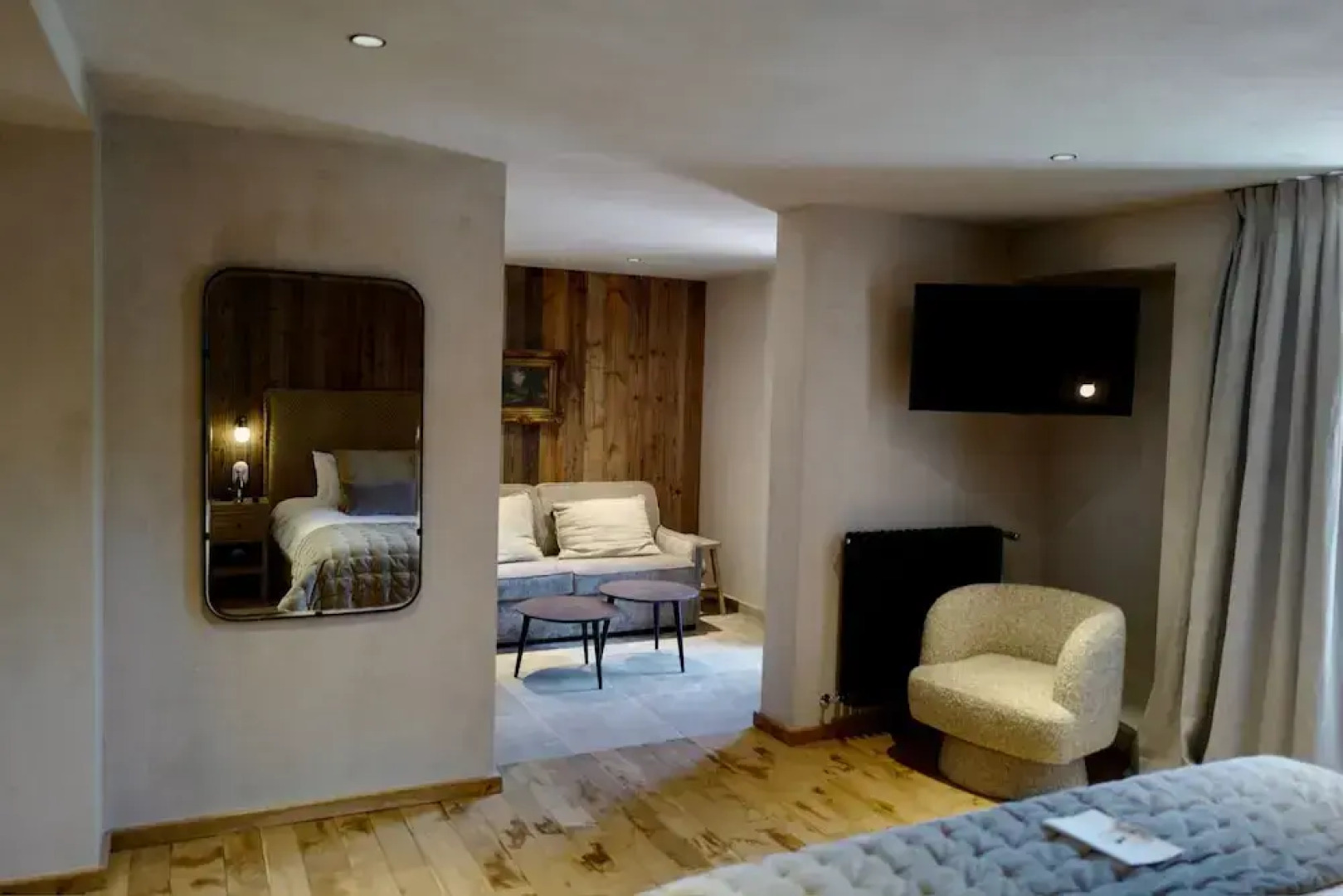 Hotel Le Prieure - 1500m