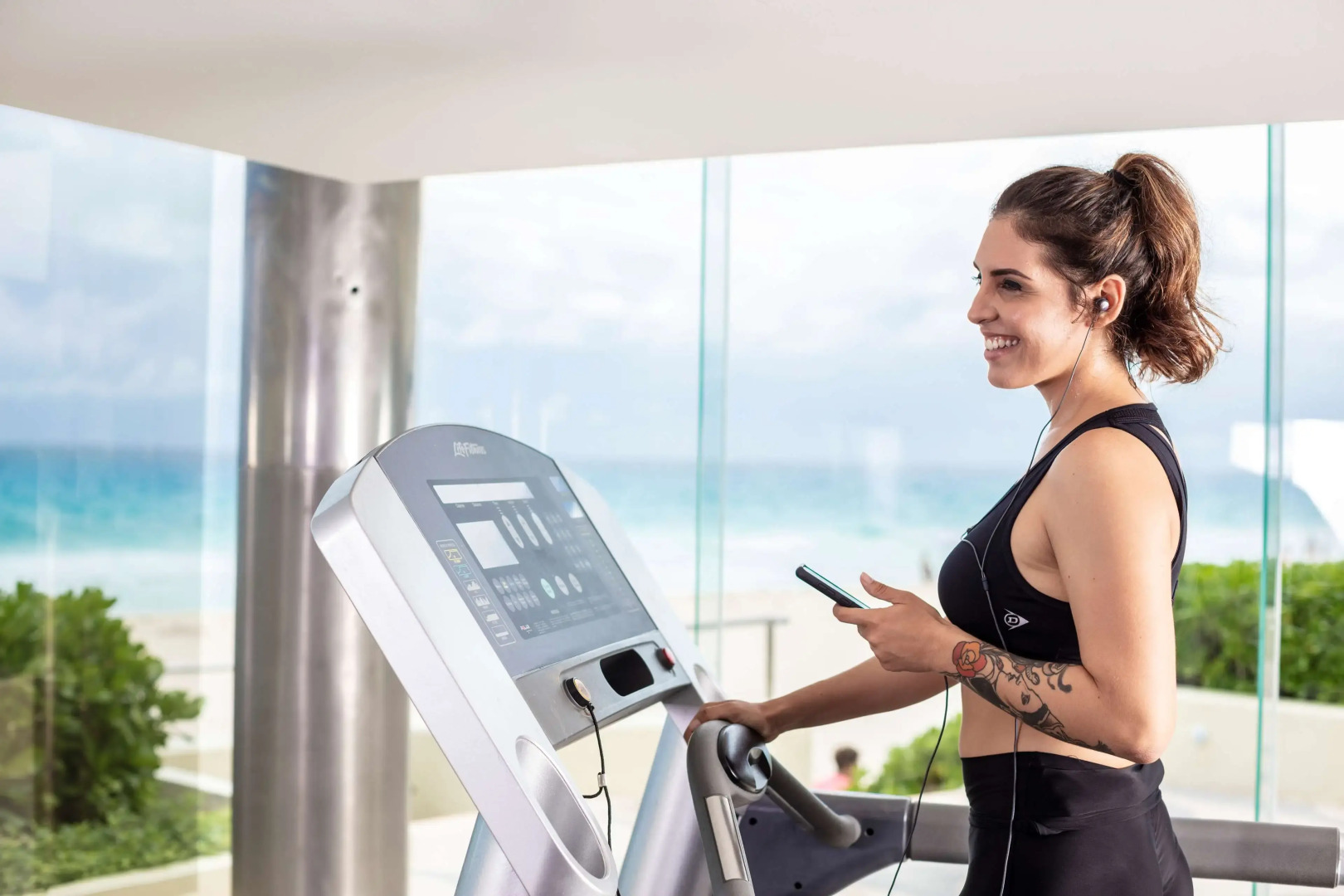 Crown Paradise Club Cancun All Inclusive