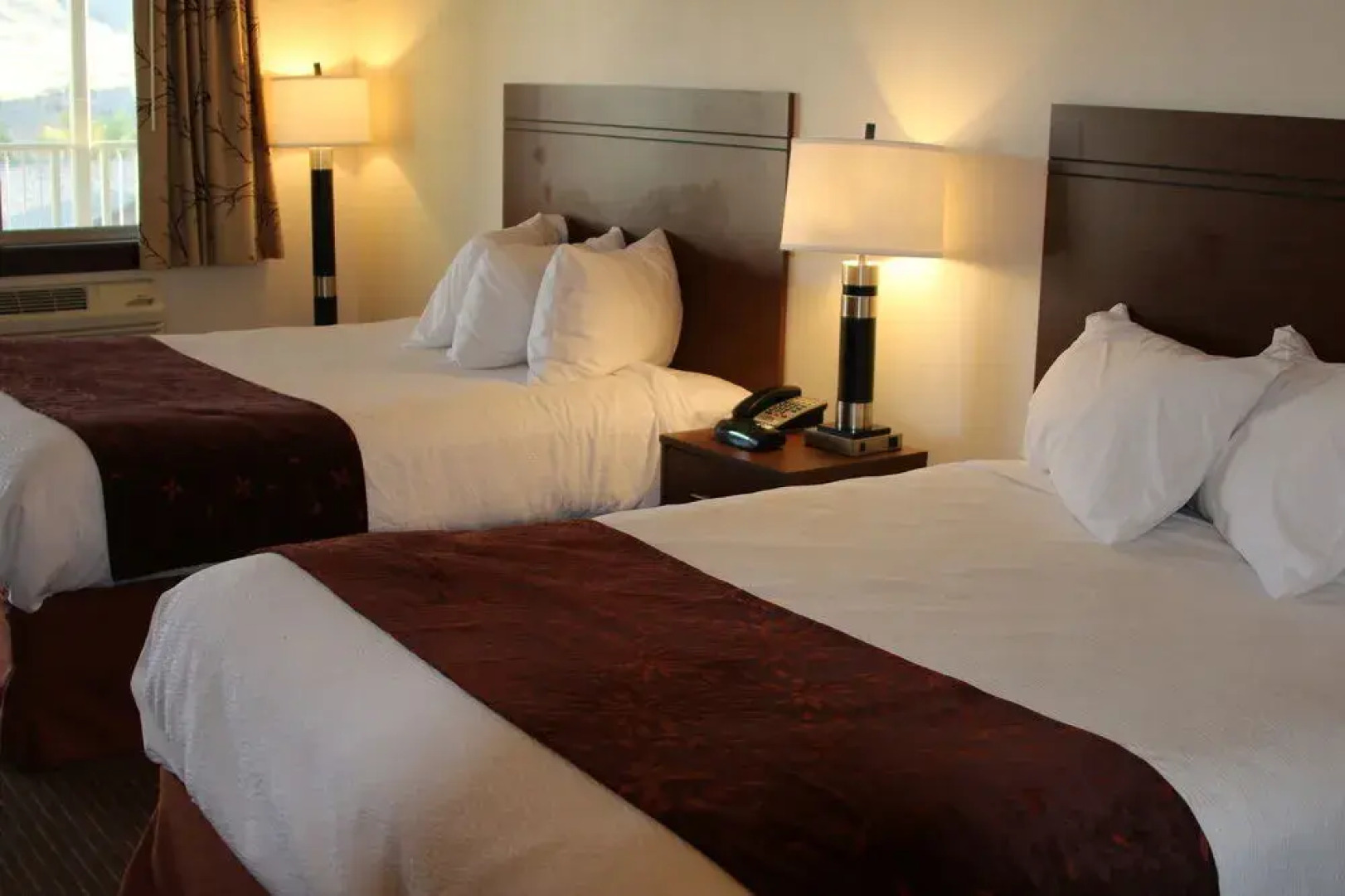 Yellowstone Big Rock Inn