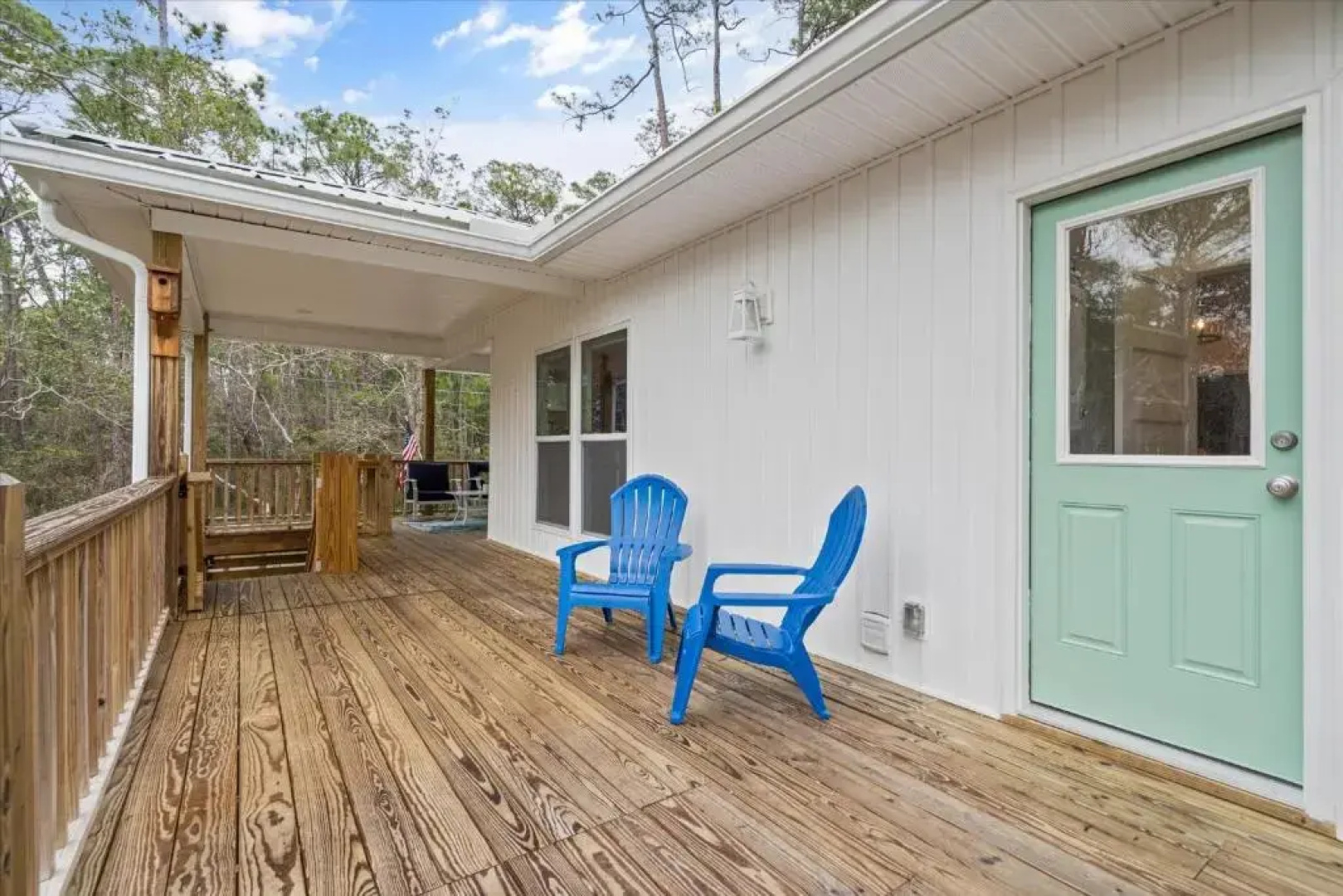 The Hummingbird House - East End Island / Pet Friendly
