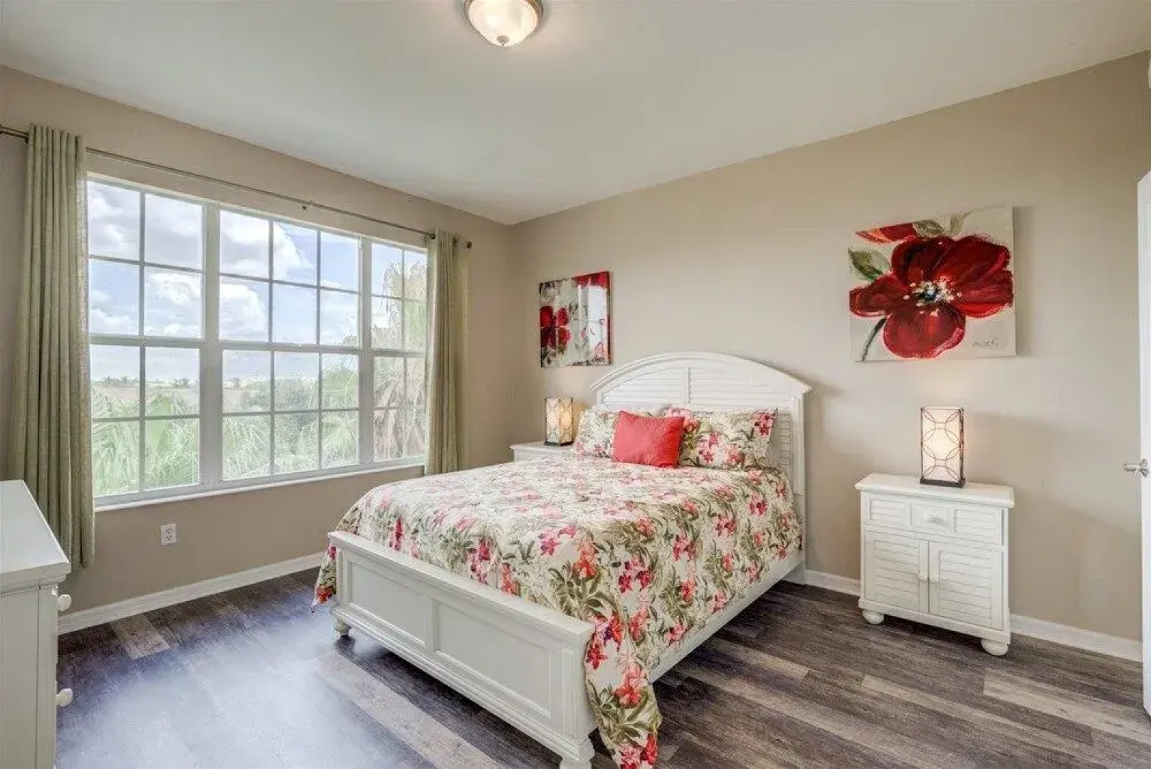 Majestic Palms Condo