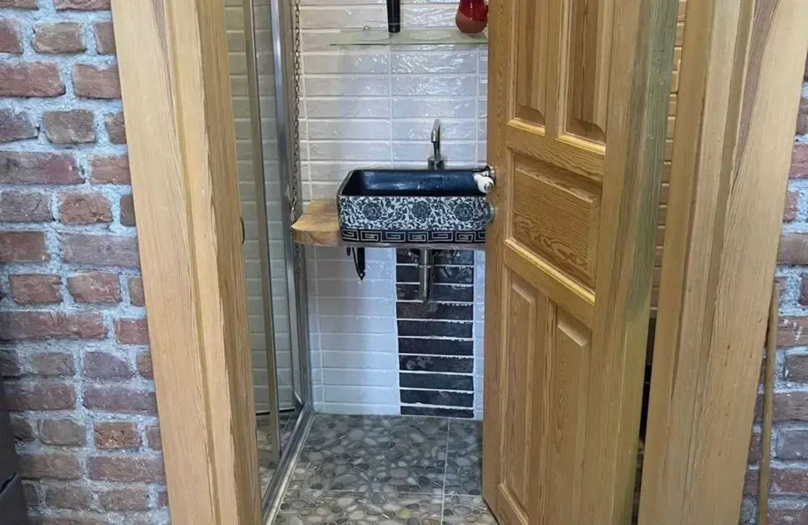 Stonehouse With Sea View and Garden in Bozburun