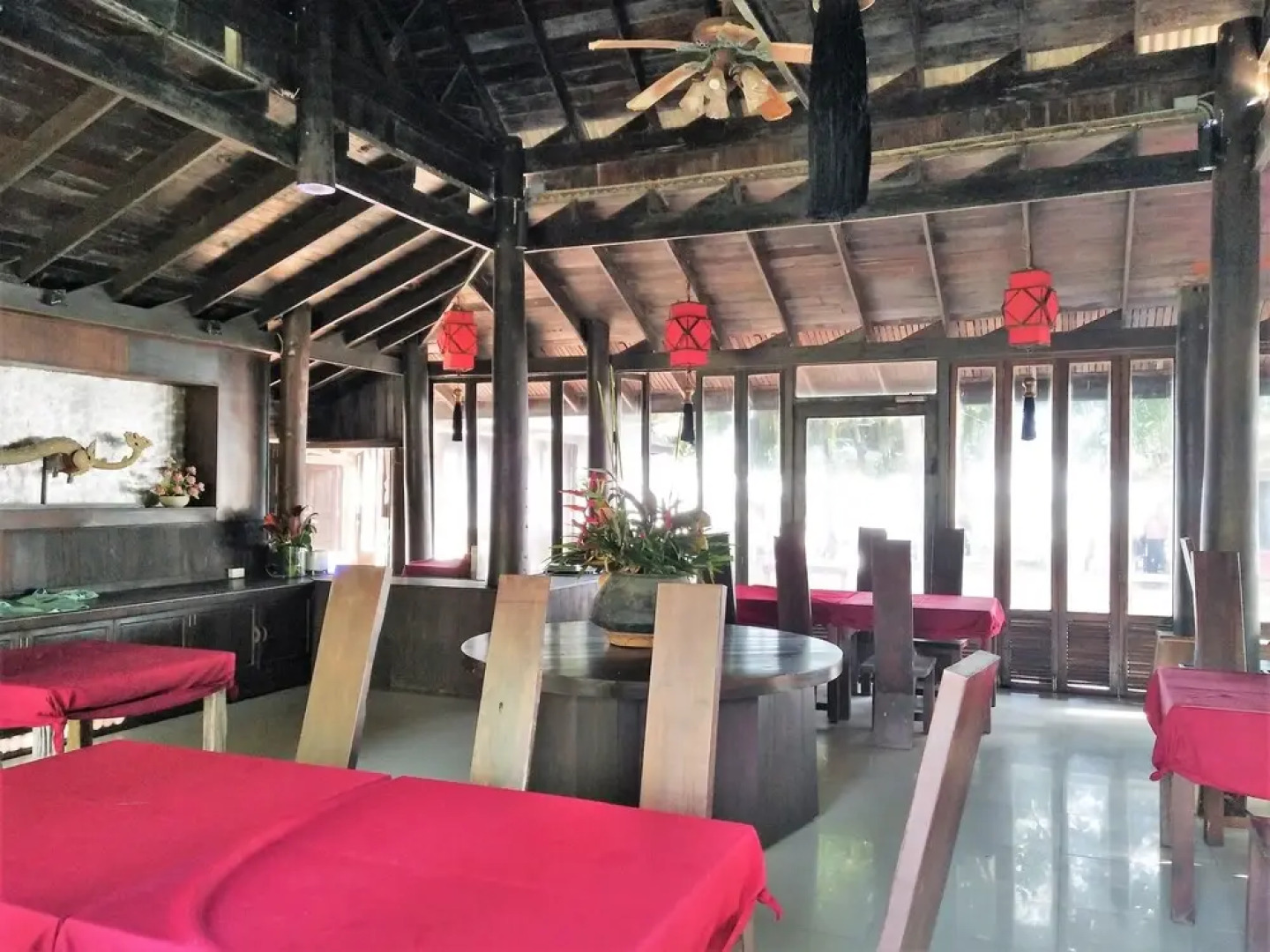 Chivaree Hotel And Resort