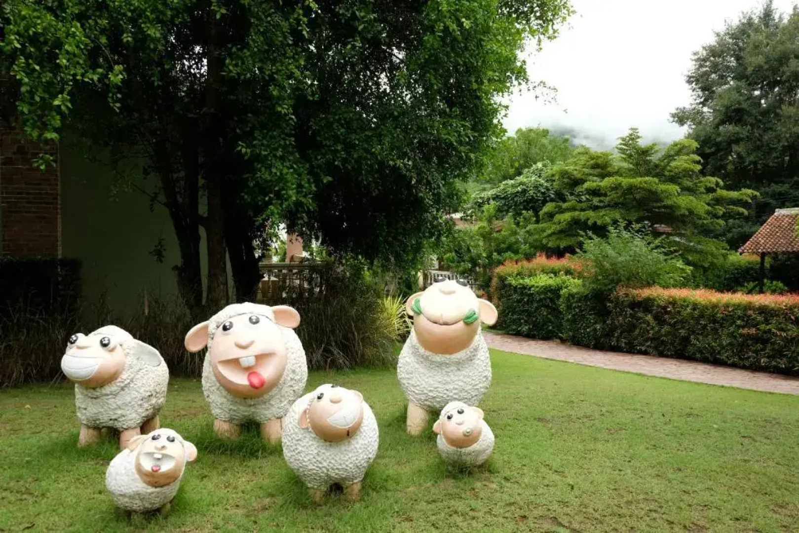 Stamp Hills Resort & Restaurant