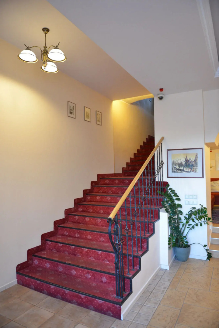 Отель Alexa Old Town