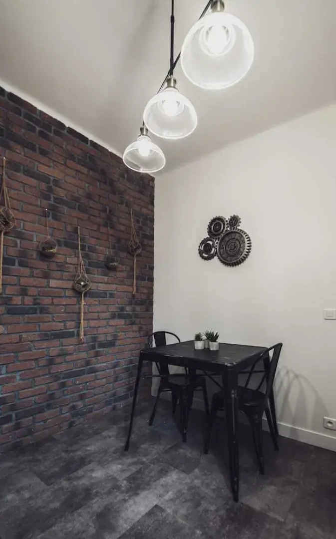 Superb Apartment at the Gateway to Paris