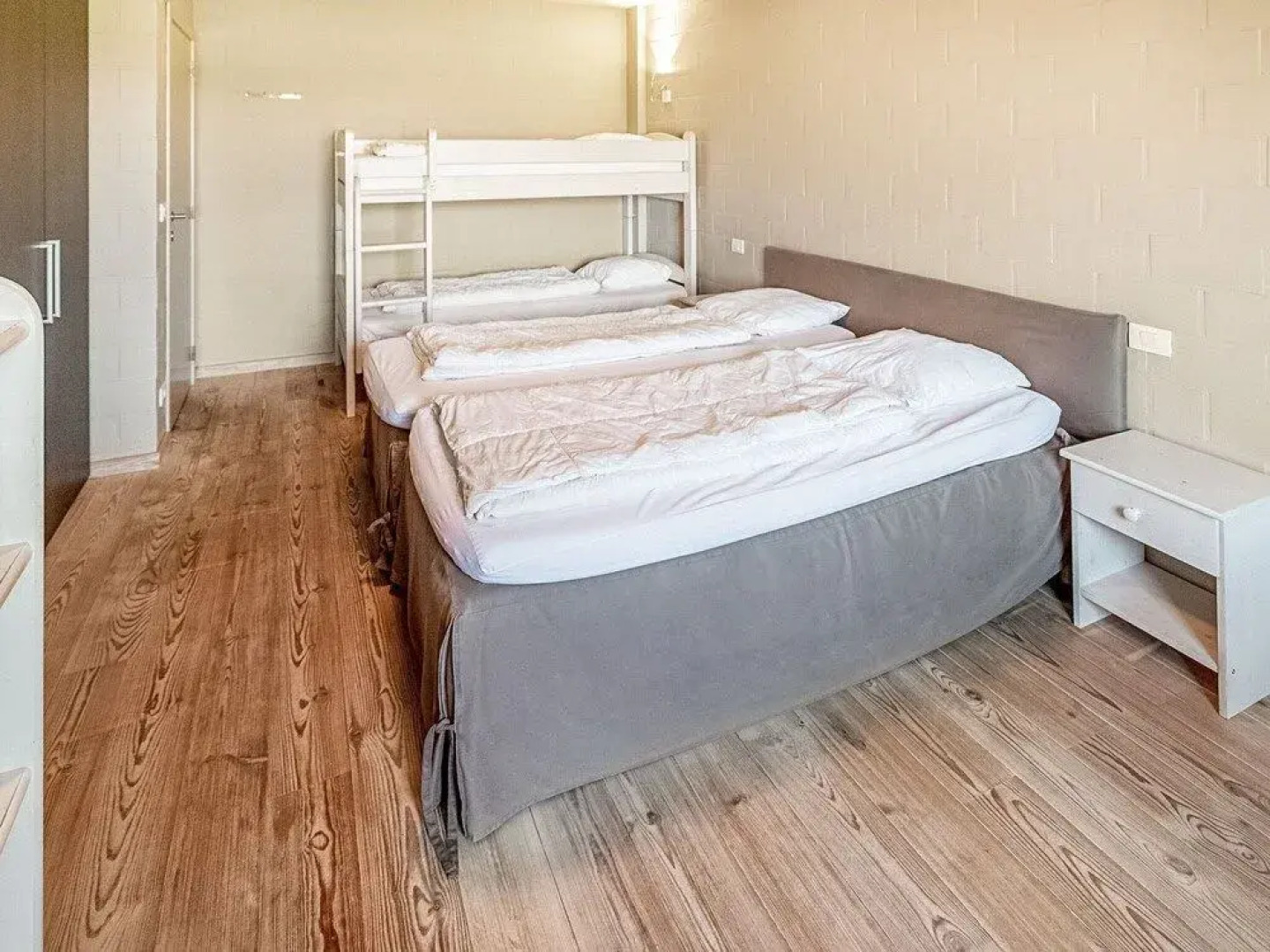 Holiday Home in Gijverinkhove Near Plopsaland