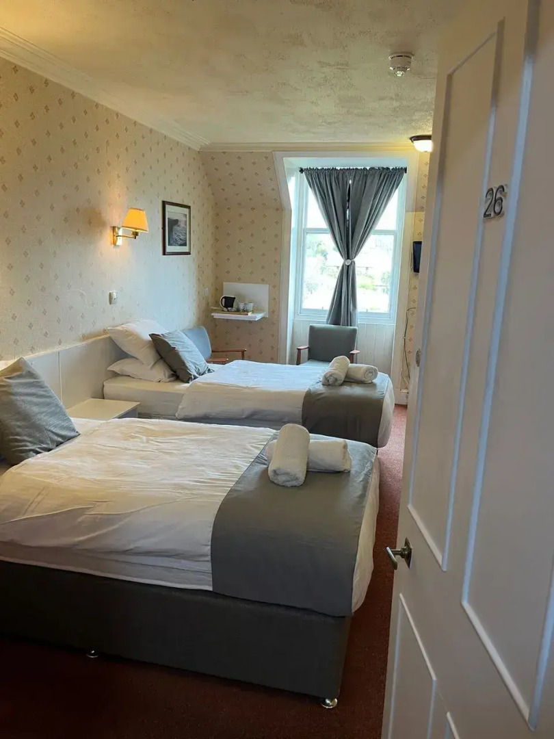 The Stromness Hotel by Paymán Club