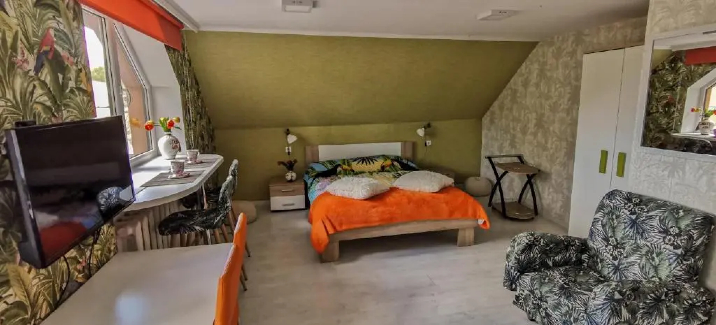 Central Riverside Apartments