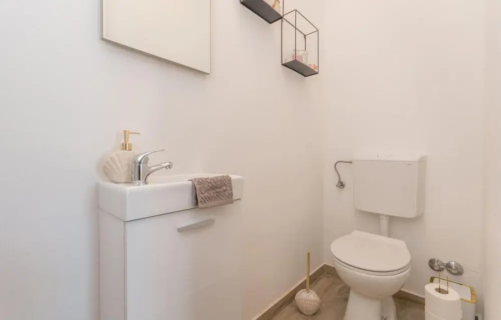 Stunning Home in Sikovo With 3 Bedrooms, Wifi and Outdoor Swimming Pool