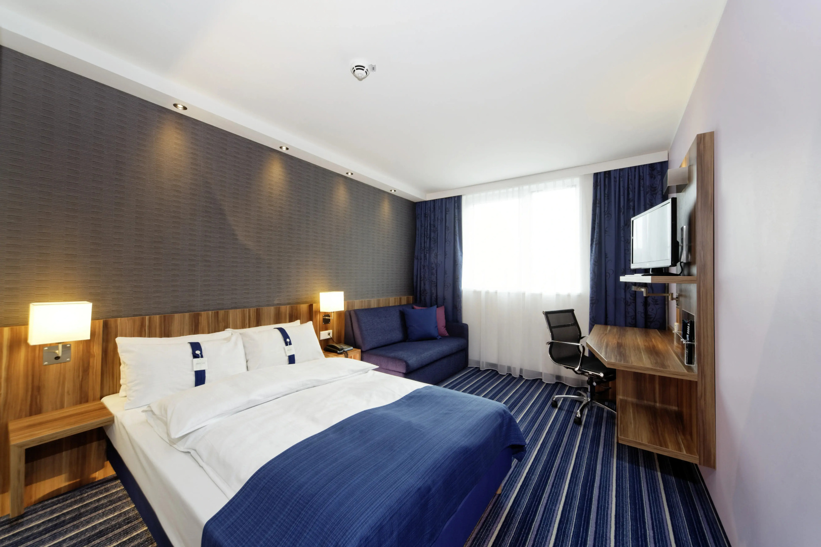 Holiday Inn Express Augsburg by IHG