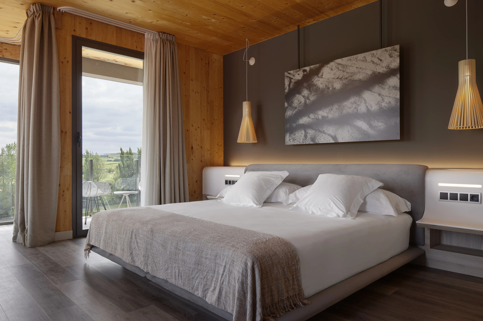 Palacio Tondon, La Rioja Brinas