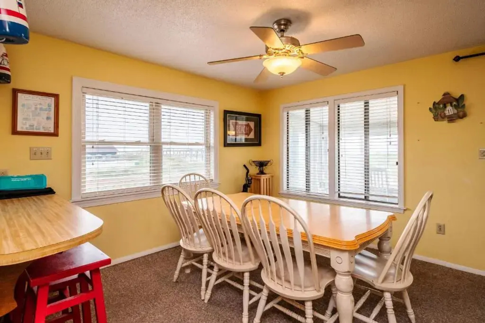 Beach Barn by Oak Island Accommodations