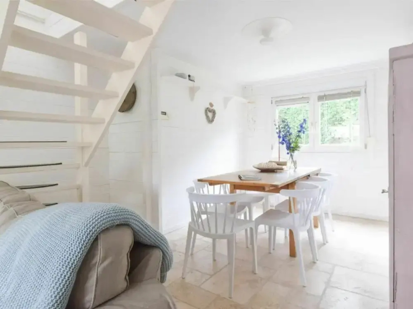 Cozy House With Sauna