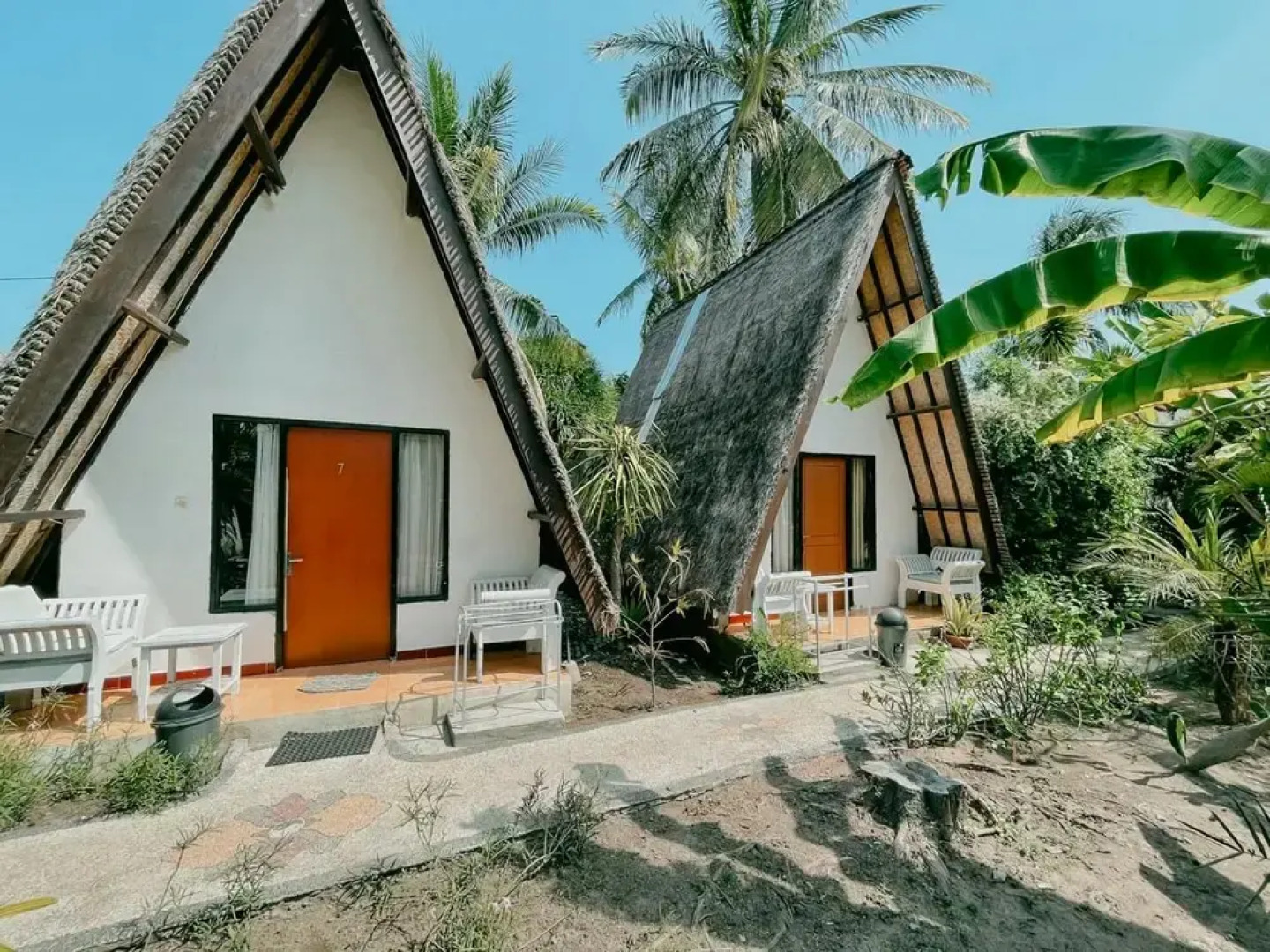 RedDoorz @ Ocean 2 Gili Trawangan