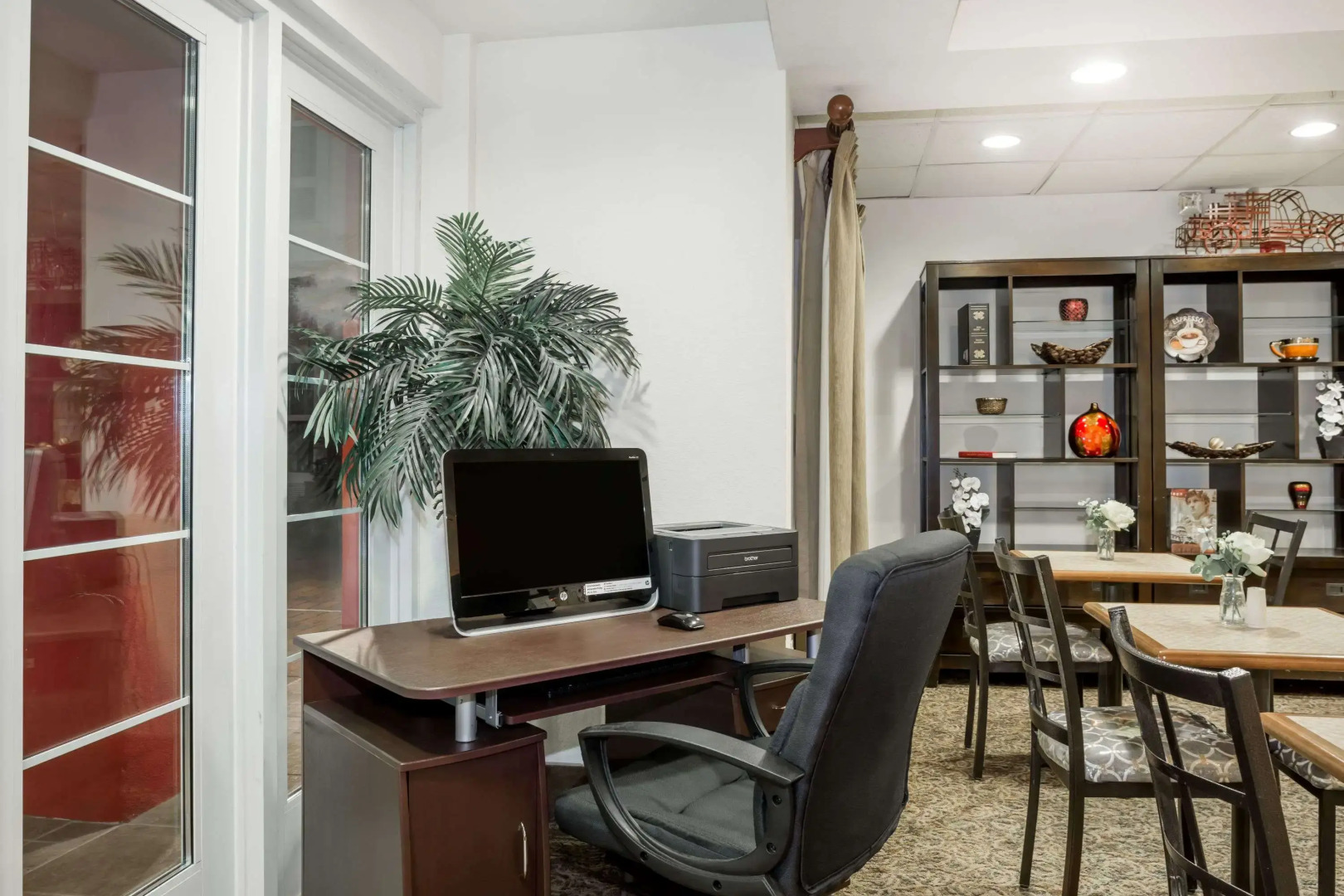 Hawthorn Extended Stay by Wyndham Panama City Beach