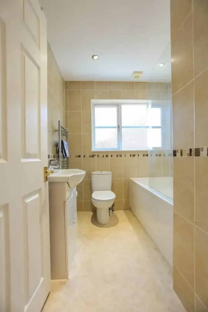 Seascape - 4 bed Home in Bracklesham Bay