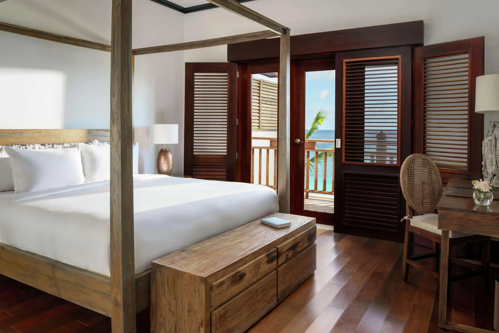 Zemi Beach House, LXR Hotels & Resorts