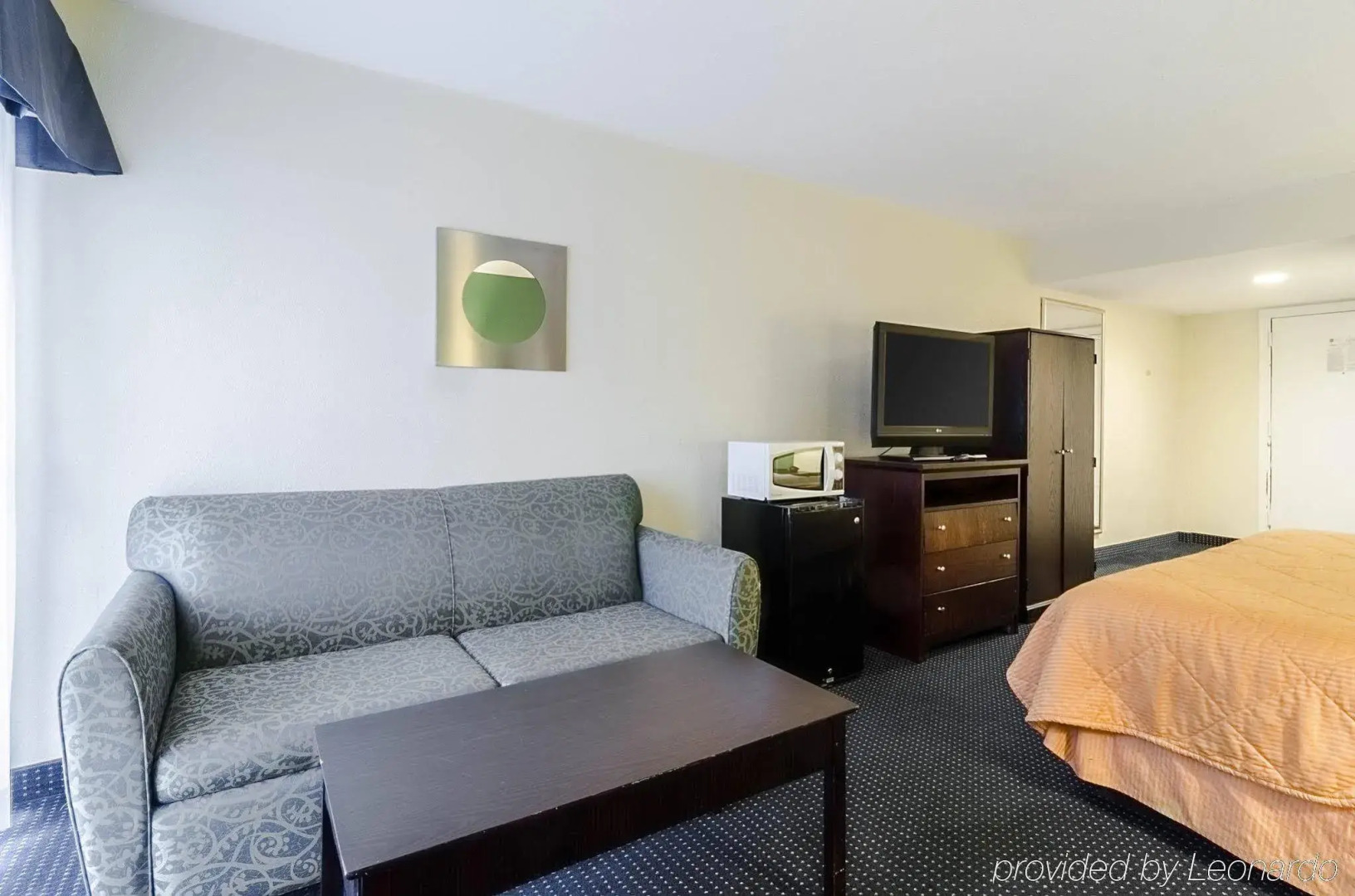 Rodeway Inn & Suites Williamsburg Central